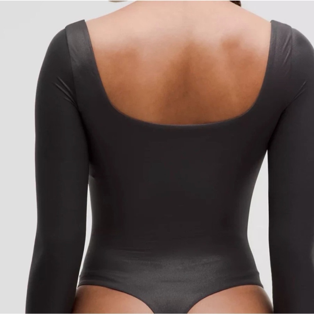 NWT Lululemon Wundermost Shine and SparkleNulu Square-Neck Bodysuit XS Black $98 - Picture 3 of 4